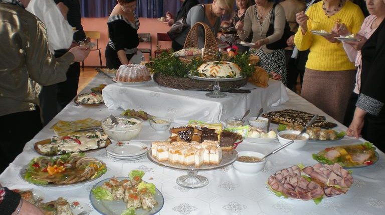 Tradycyjny stół